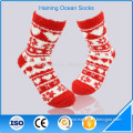 Heart pattern red and white striped men terry cloth socks